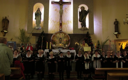 Koncert kolend w kościele w Zawierciu - Marciszowie. 068.jpg
