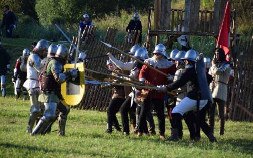 TR12.jpg